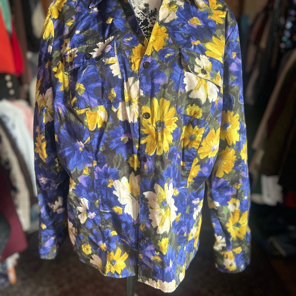 Jones New York Floral button up shirt - Blue and Yellow